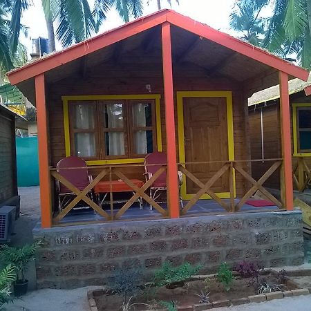 Agonda Beach Bumps Hotel Exterior foto